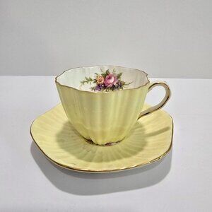 Foley - Buttery Yellow Vintage Ruffled Teacup and Saucer Set​